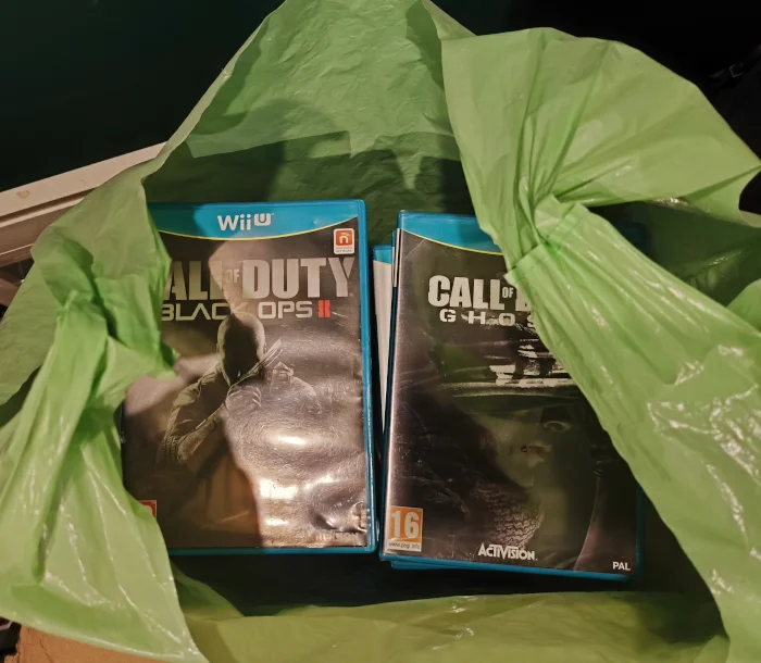 Coleção de jogos usados para vender